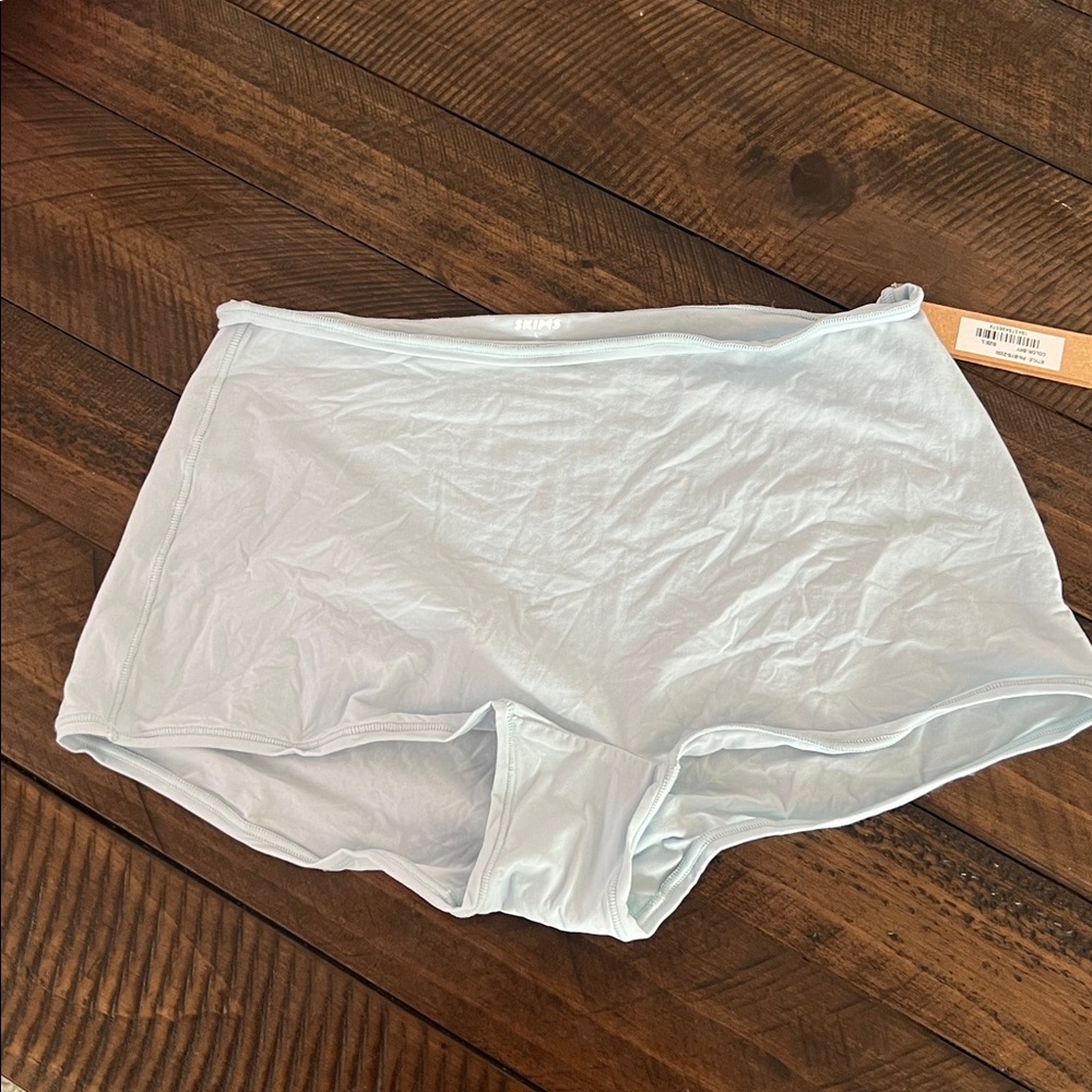 Skims Fits Everybody Boy Shorts - Picture 7 of 8